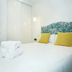 Appartement Center, Garden & Pool, Torremolinos
