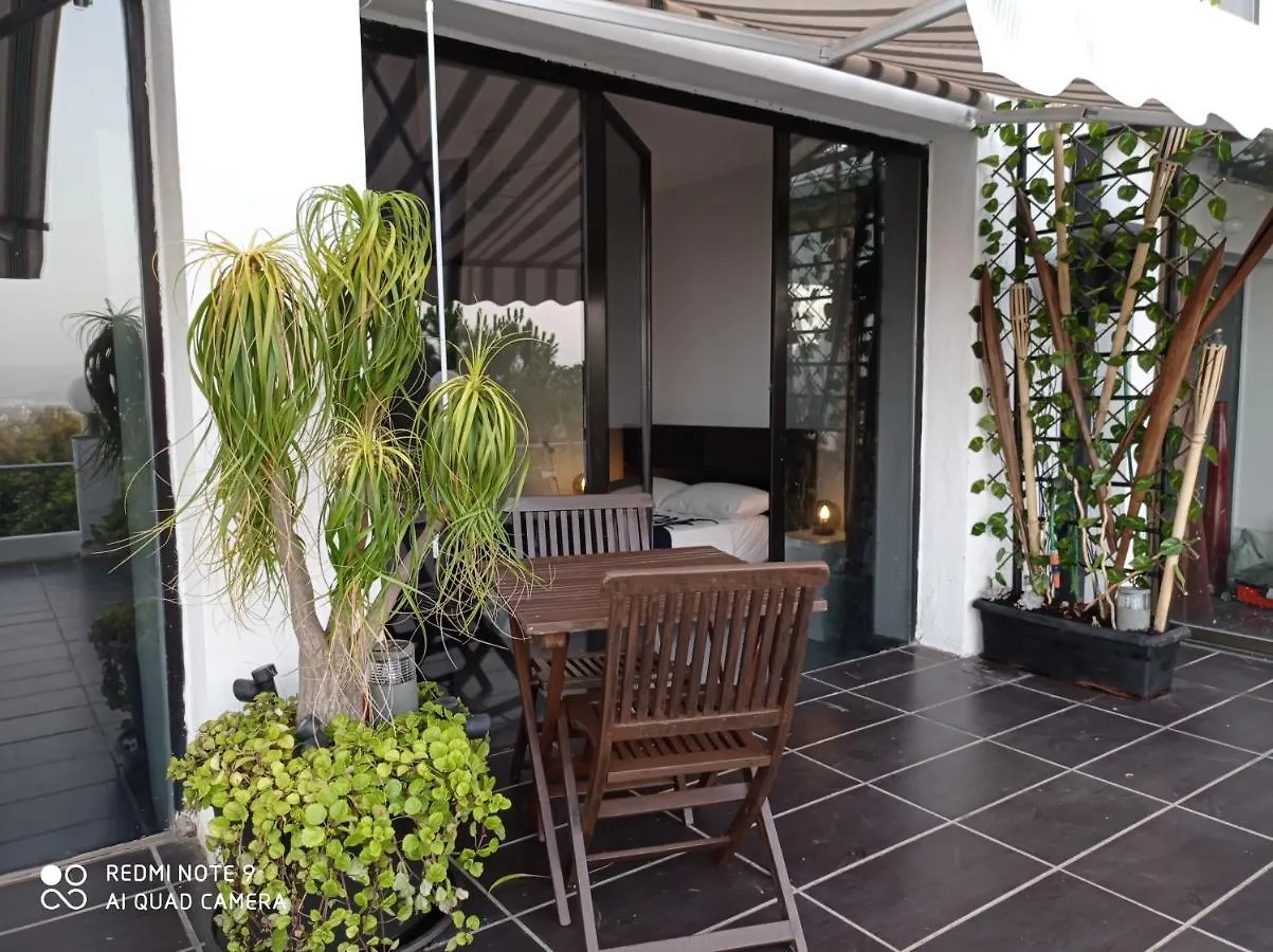 Homestay Clark Suites Habitaciones Spain